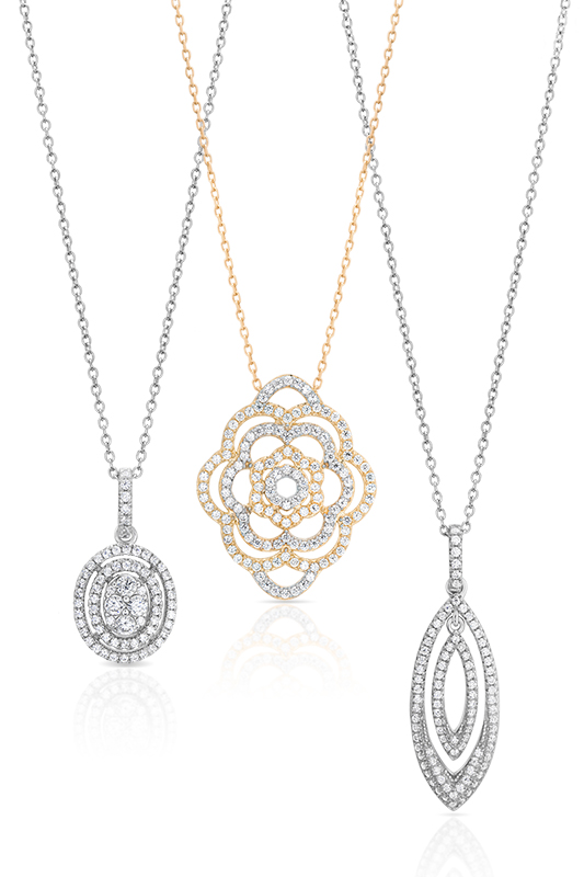 packshoty biżuteria naszyjniki