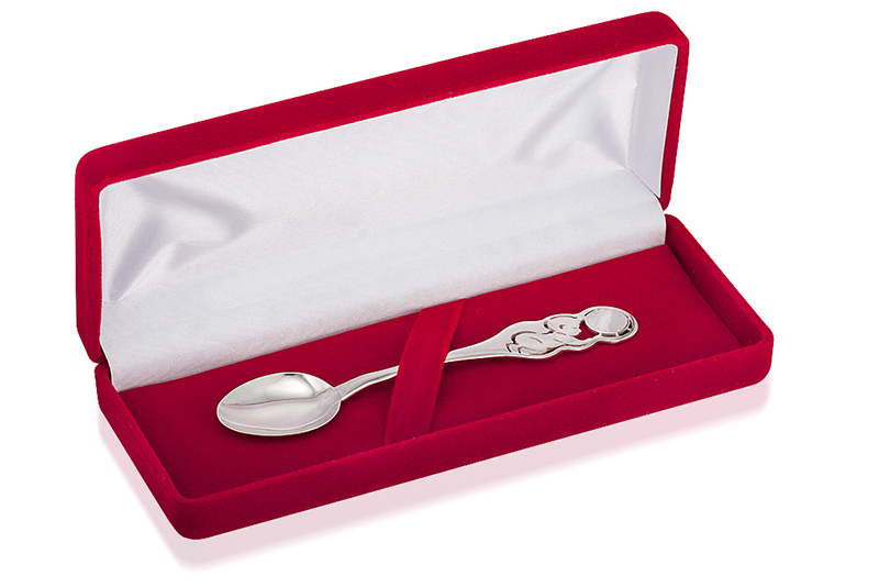 packshot biżuteria opakowanie