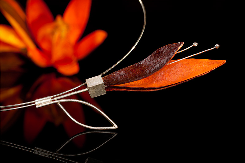 zdjęcia reklamowe biżuterii artystycznej